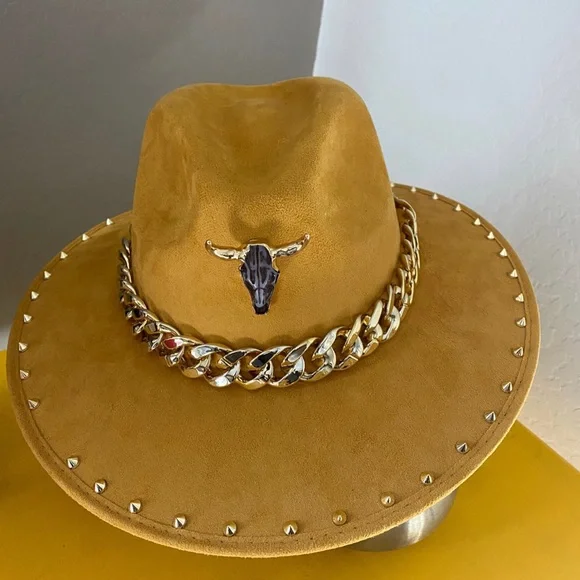 Camel Hat